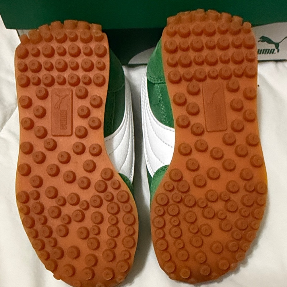 Puma Kids Sneakers Green and White size 11c - Picture 3 of 7